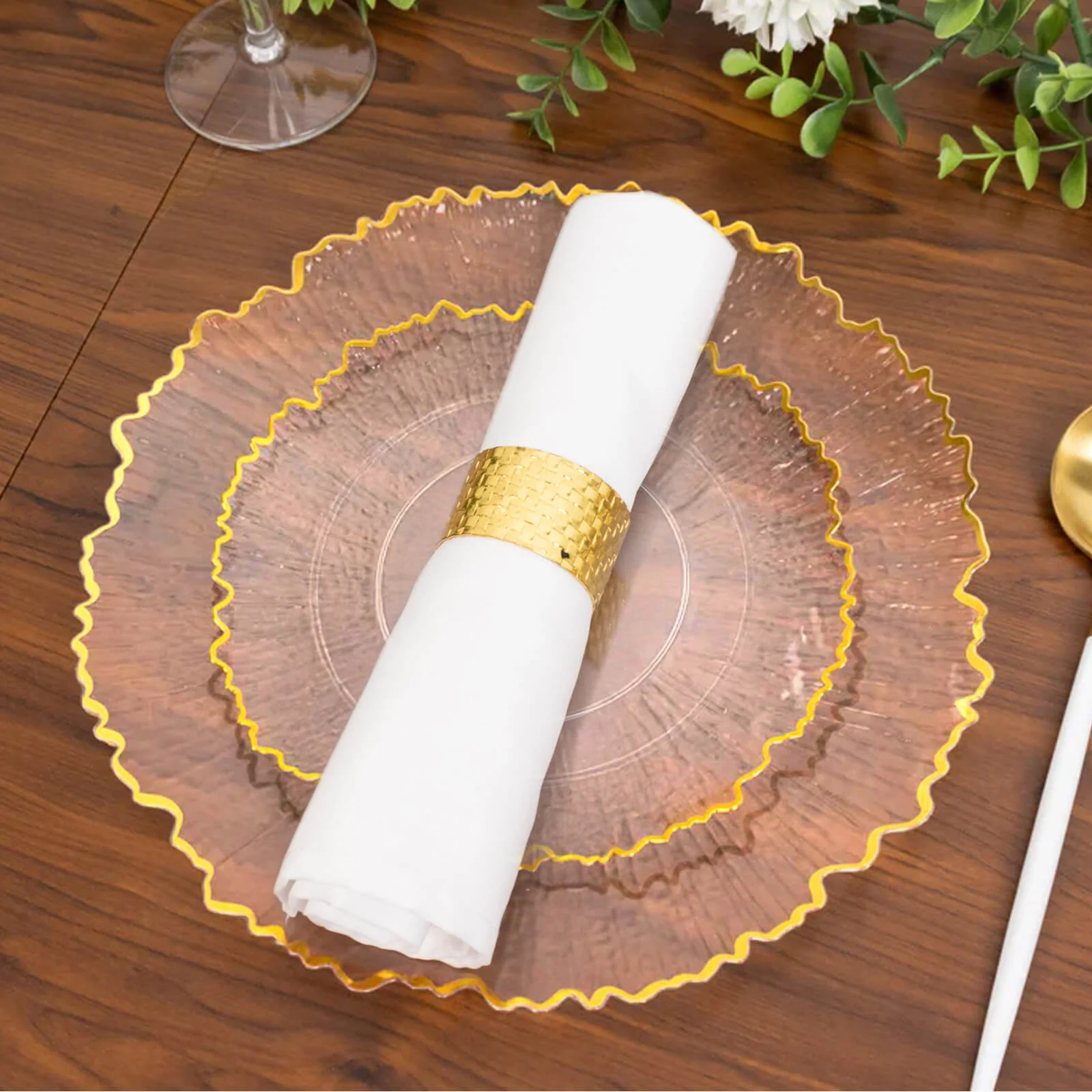 20 Pack Clear Reef Design Plastic Plates with Gold Rim – 7" Dessert and Appetizer Party Plates, Elegant Disposable Tableware - Image 8