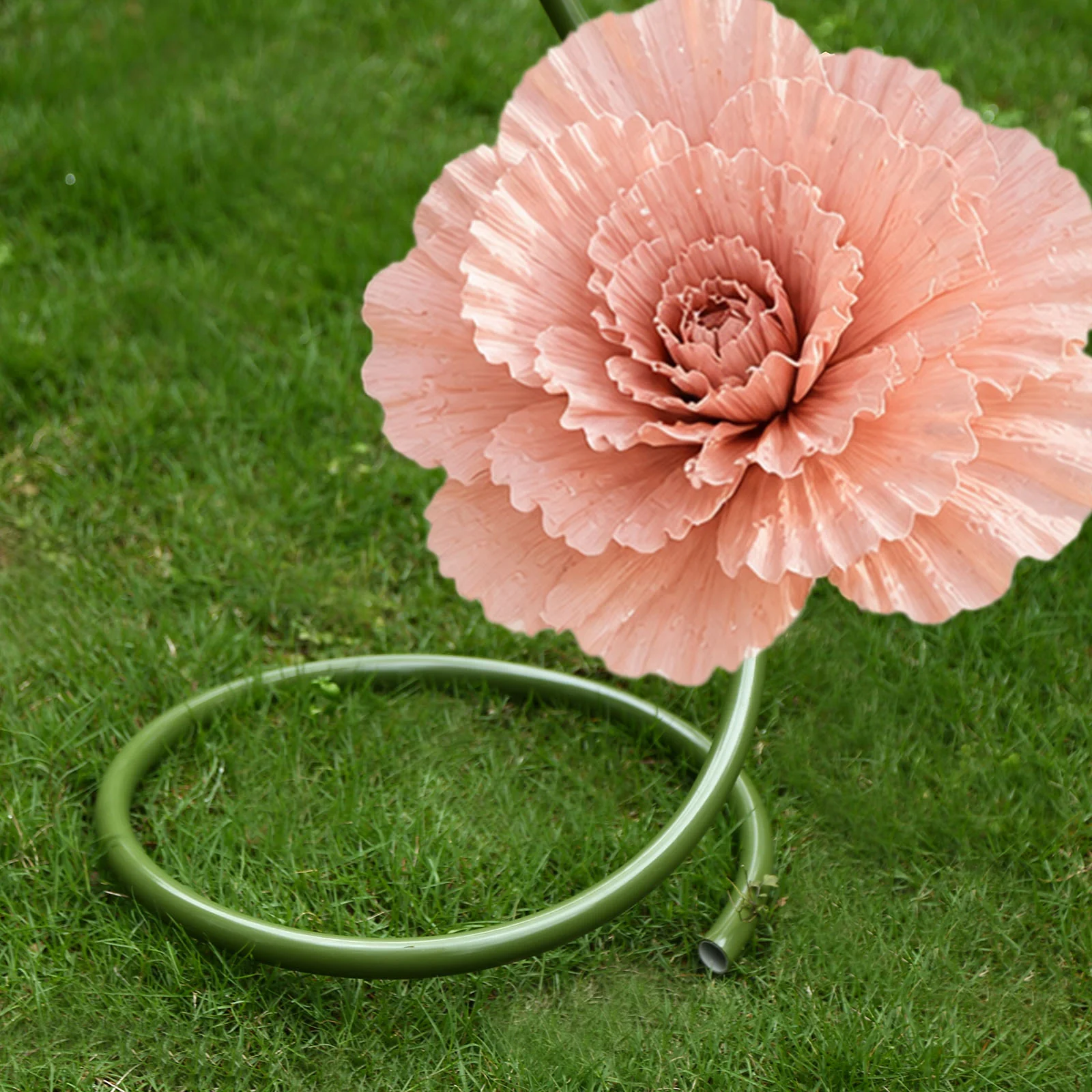 32ft Green Flexible PVC Pipe with Cutter – Bendable Tubing for Artificial Flower Installations, Balloon Arches & Event Decor - Image 7
